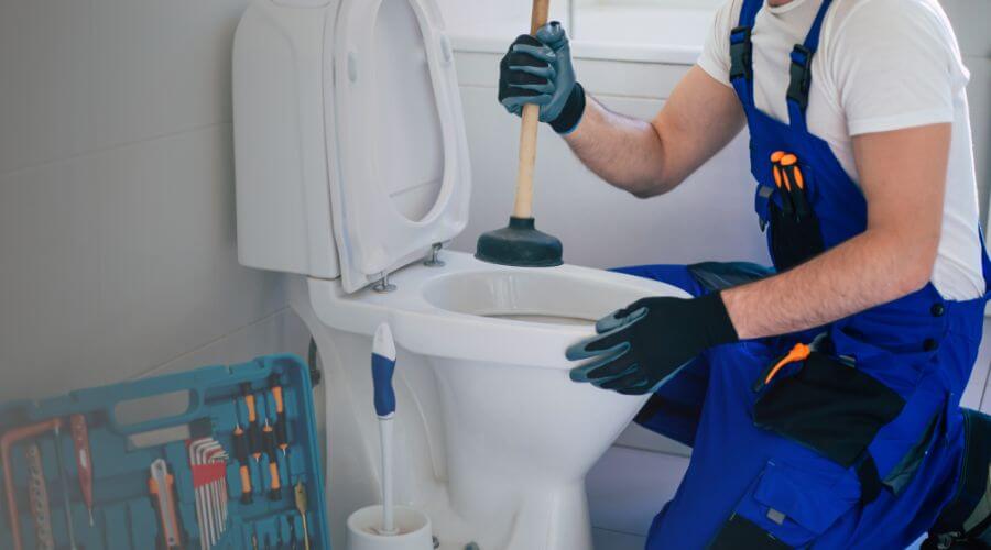 Professional bathroom faucet installation in Grant, FL